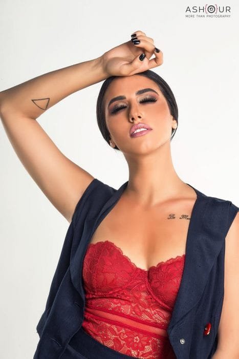فوتو سيشن الفنانة ايه سماحة 5