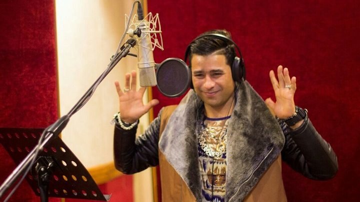 كلمات اغنية تشكي لمين يا جريح حمادة الاسمر