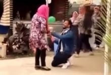 فصل طالبة في جامعة الأزهر بسبب "حضن زميل لها"