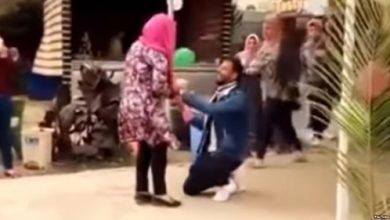 فصل طالبة في جامعة الأزهر بسبب "حضن زميل لها"
