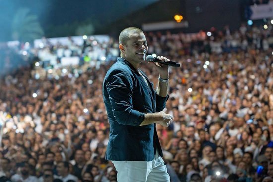 كلمات اغنية عم الطبيب عمرو دياب