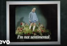 Billie Bossa Nova lyrics Billie Eilish